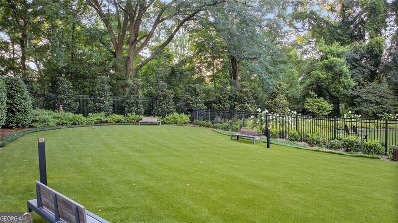 2520 Peachtree Road Atlanta - 21