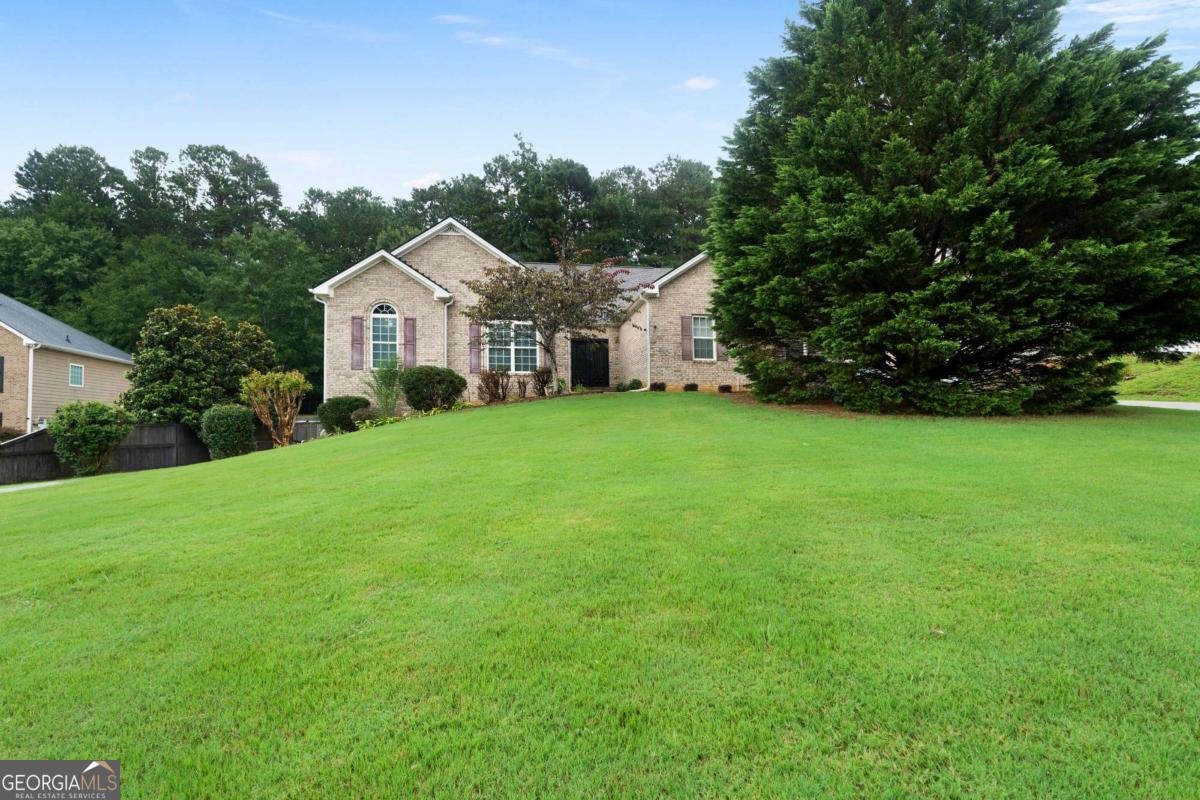 268 Woodridge Drive Douglasville - 2