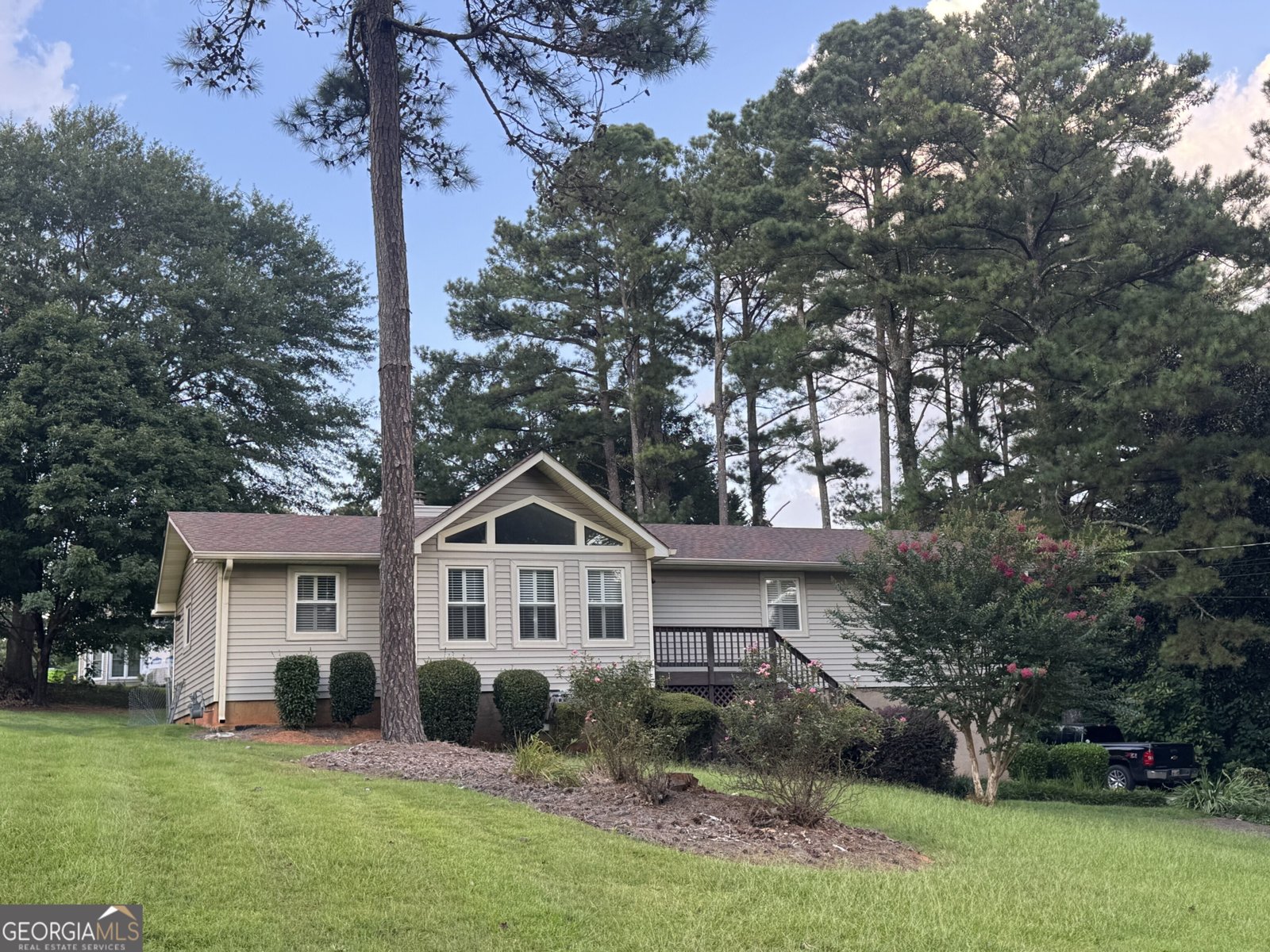 6185 Summers Circle Douglasville - 27