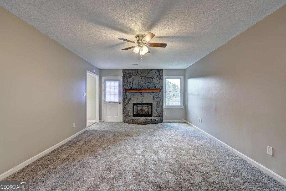 821 Shore Drive Lithonia - 3
