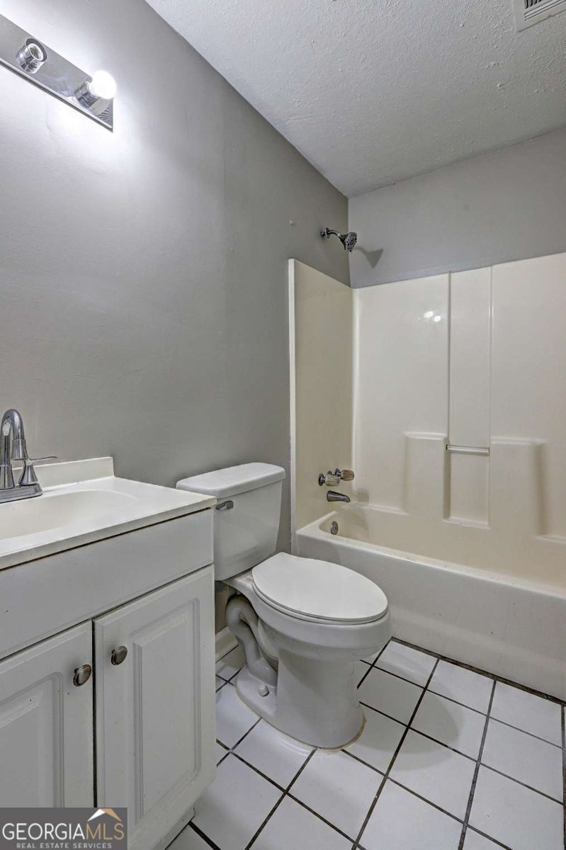 821 Shore Drive Lithonia - 31