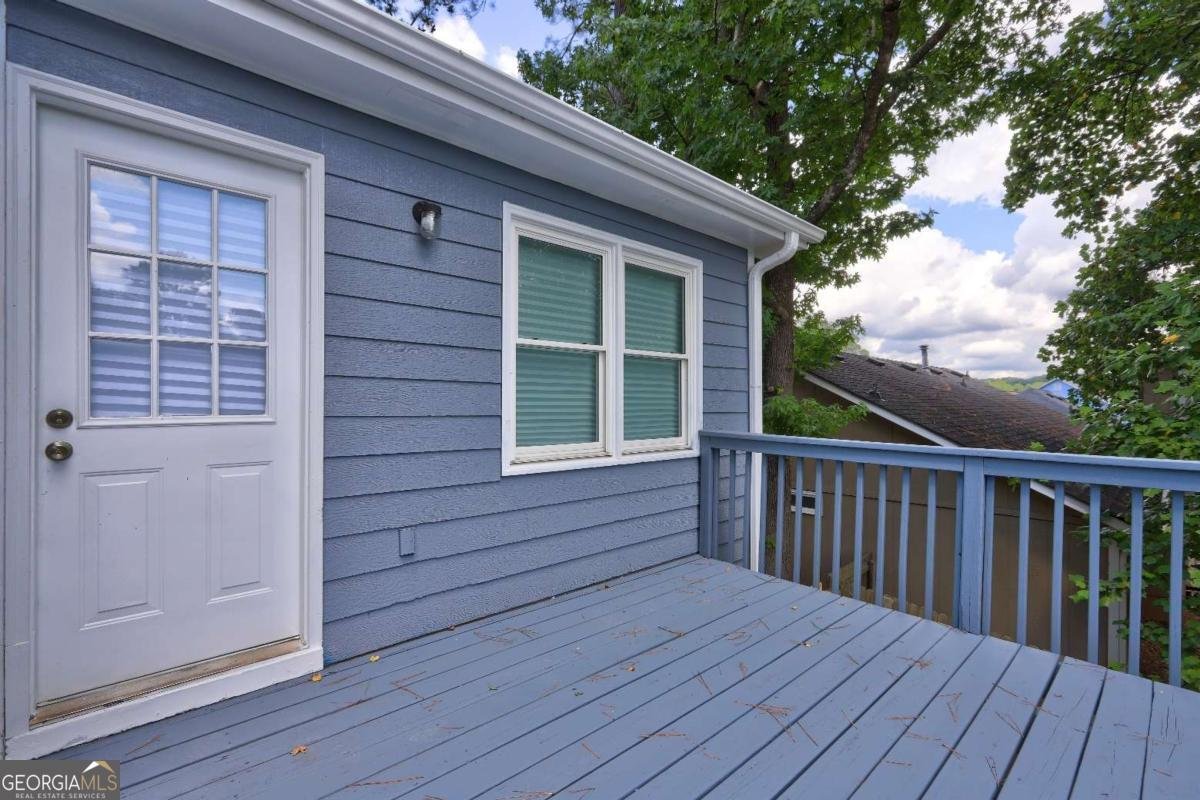 821 Shore Drive Lithonia - 39