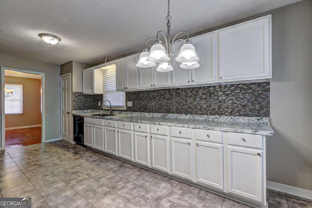 821 Shore Drive Lithonia - 7
