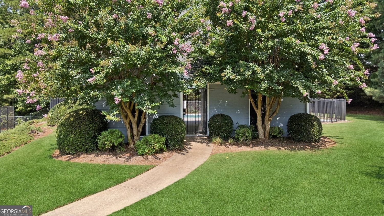 3525 Chartwell Boulevard Suwanee - 26