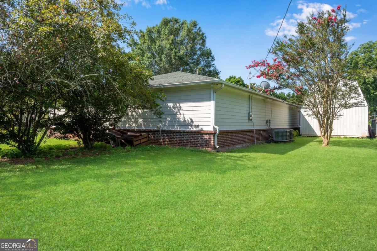 8024 Cherokee Drive Canton - 25