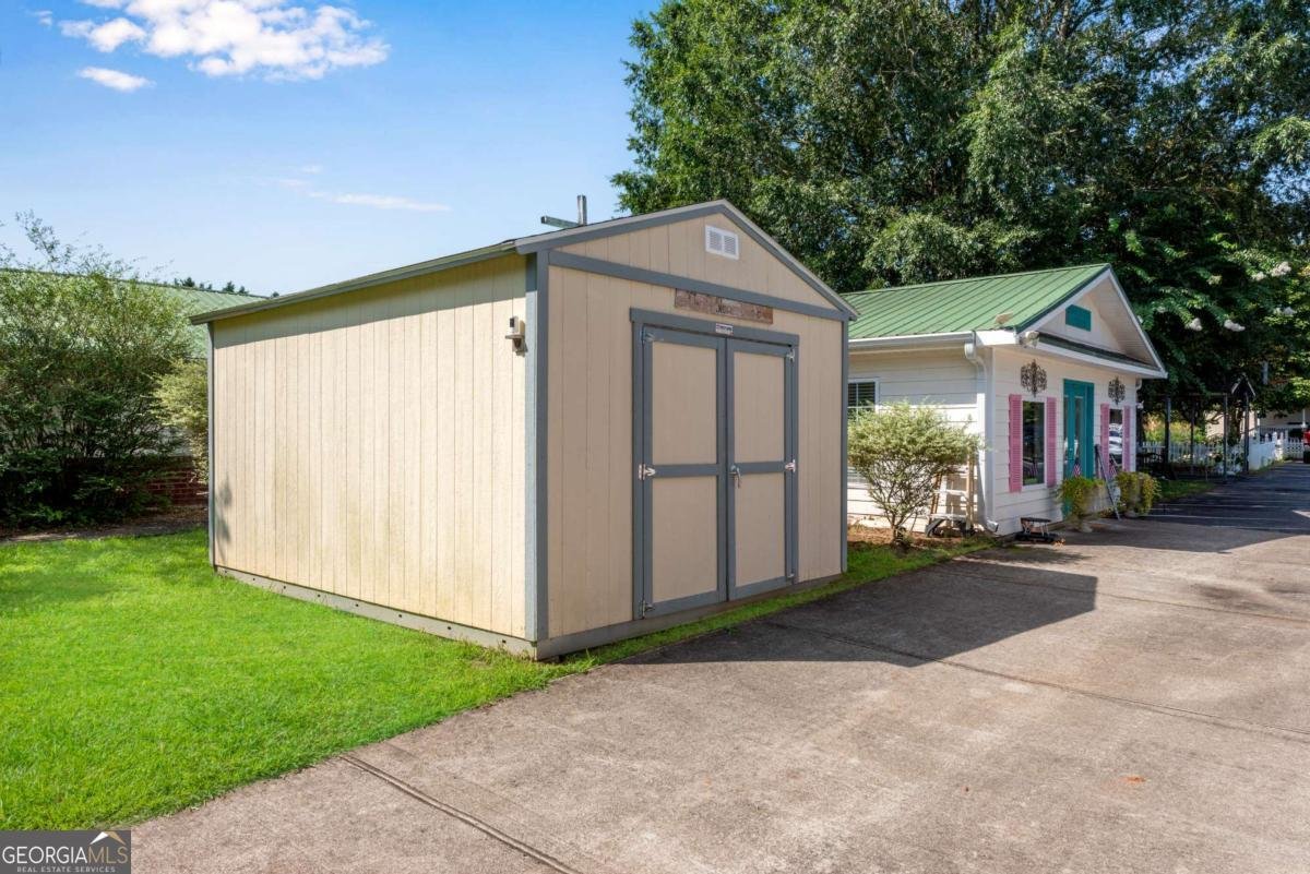 8024 Cherokee Drive Canton - 31