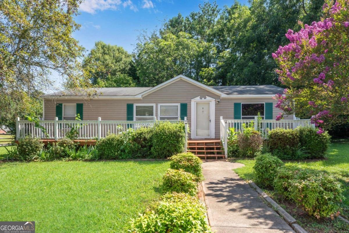 8024 Cherokee Drive Canton - 33