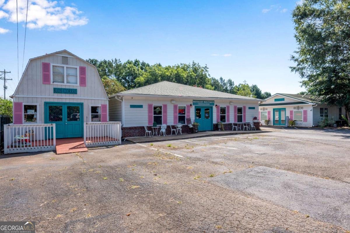 8024 Cherokee Drive Canton - 4