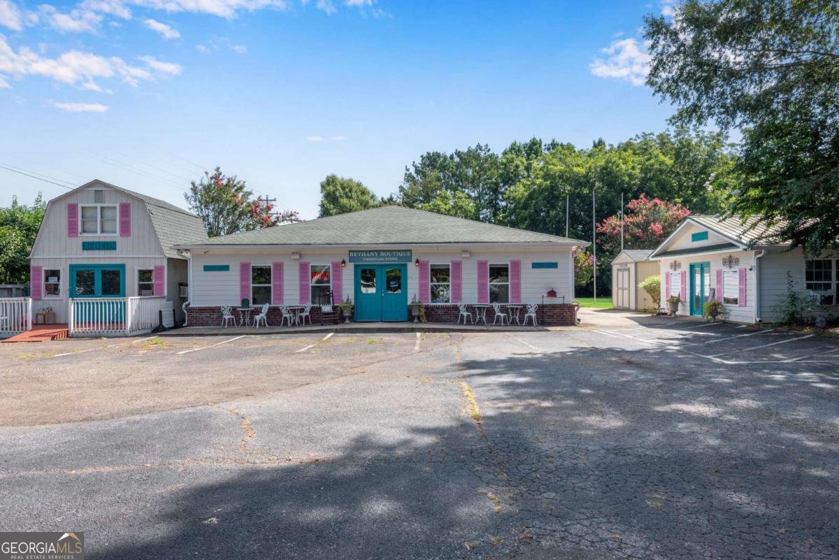 8024 Cherokee Drive Canton - 5