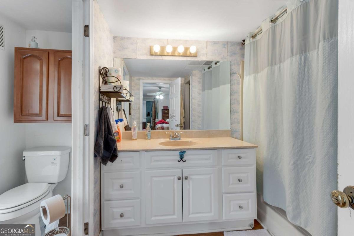 8024 Cherokee Drive Canton - 55