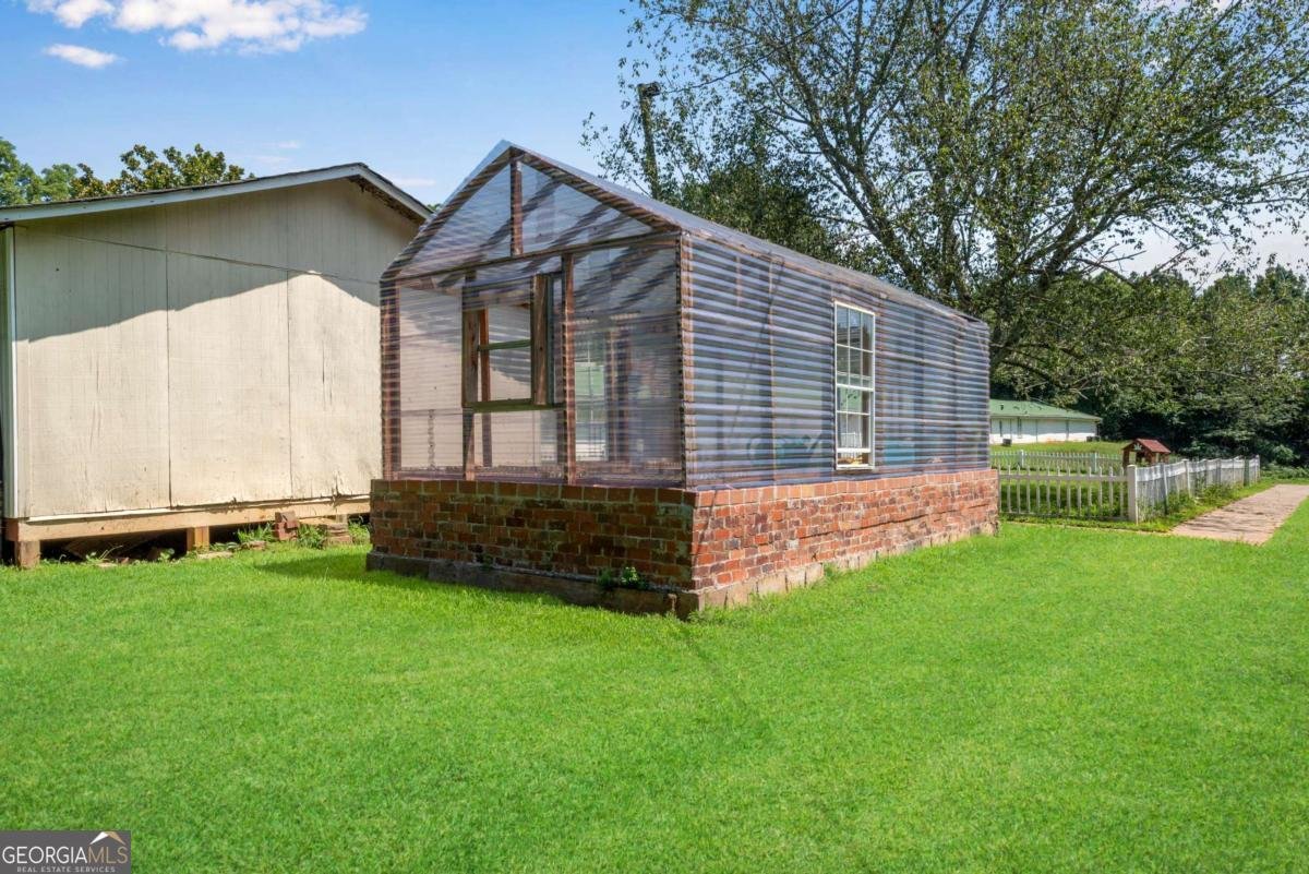 8024 Cherokee Drive Canton - 68