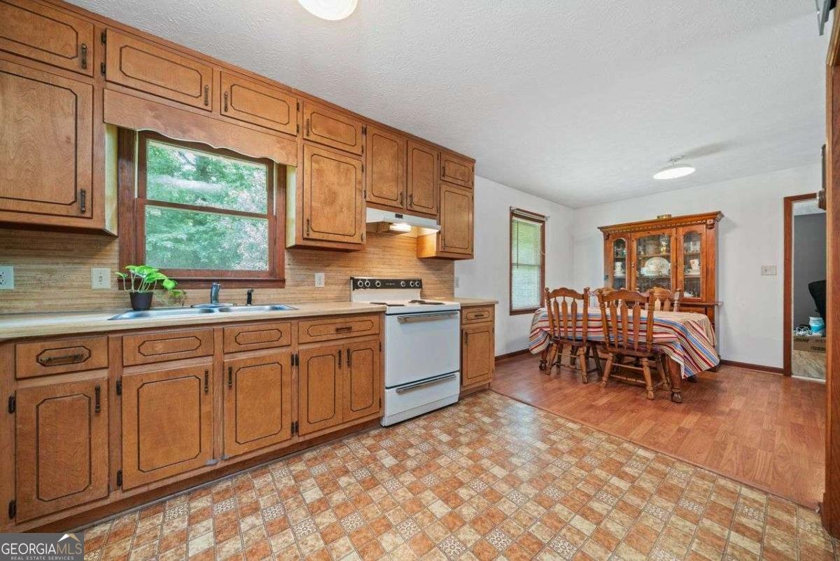 1873 Thompson Road Dawsonville - 5