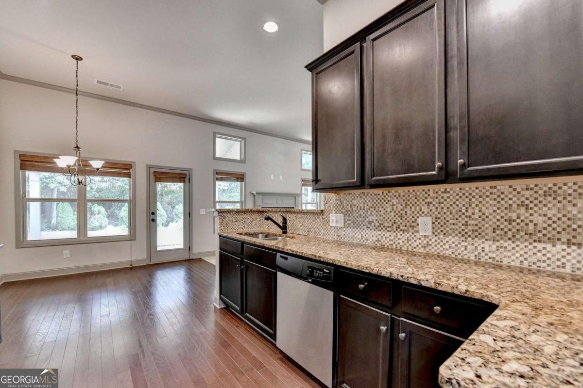 259 Somerset Rose Lane Sugar Hill - 30