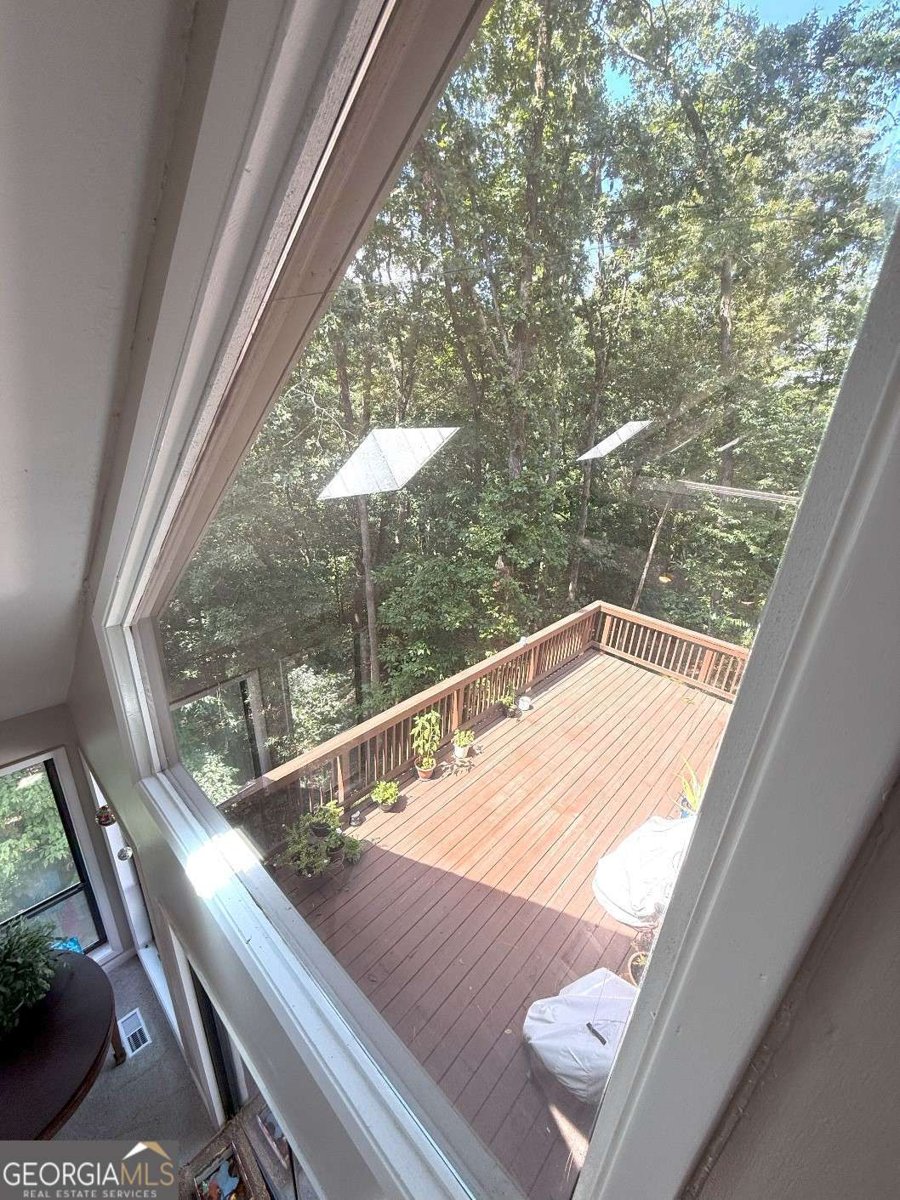 530 Matterhorn Way Alpharetta - 2
