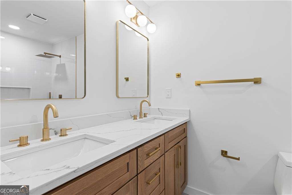 800 Kiowa Drive Marietta - 24