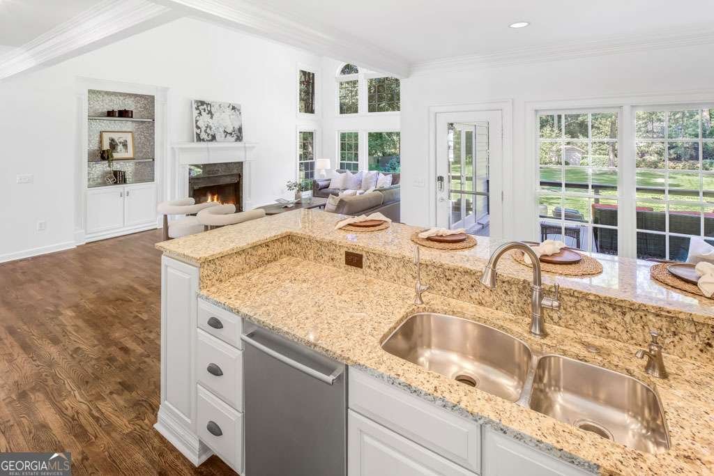4174 Powers Ferry Road Atlanta - 18