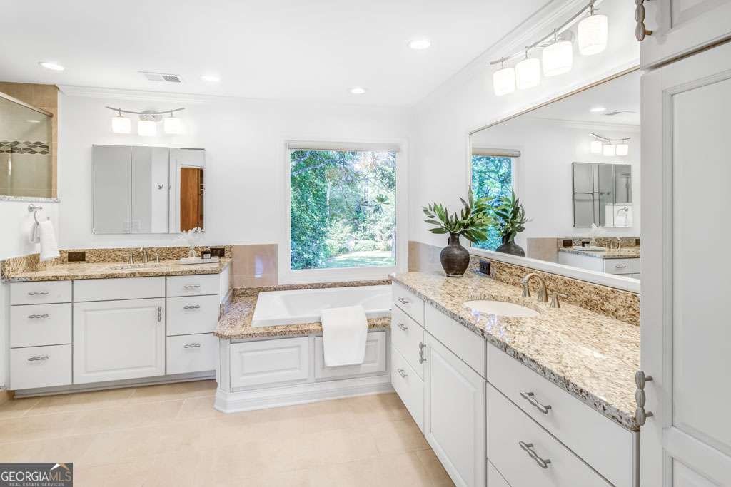 4174 Powers Ferry Road Atlanta - 34