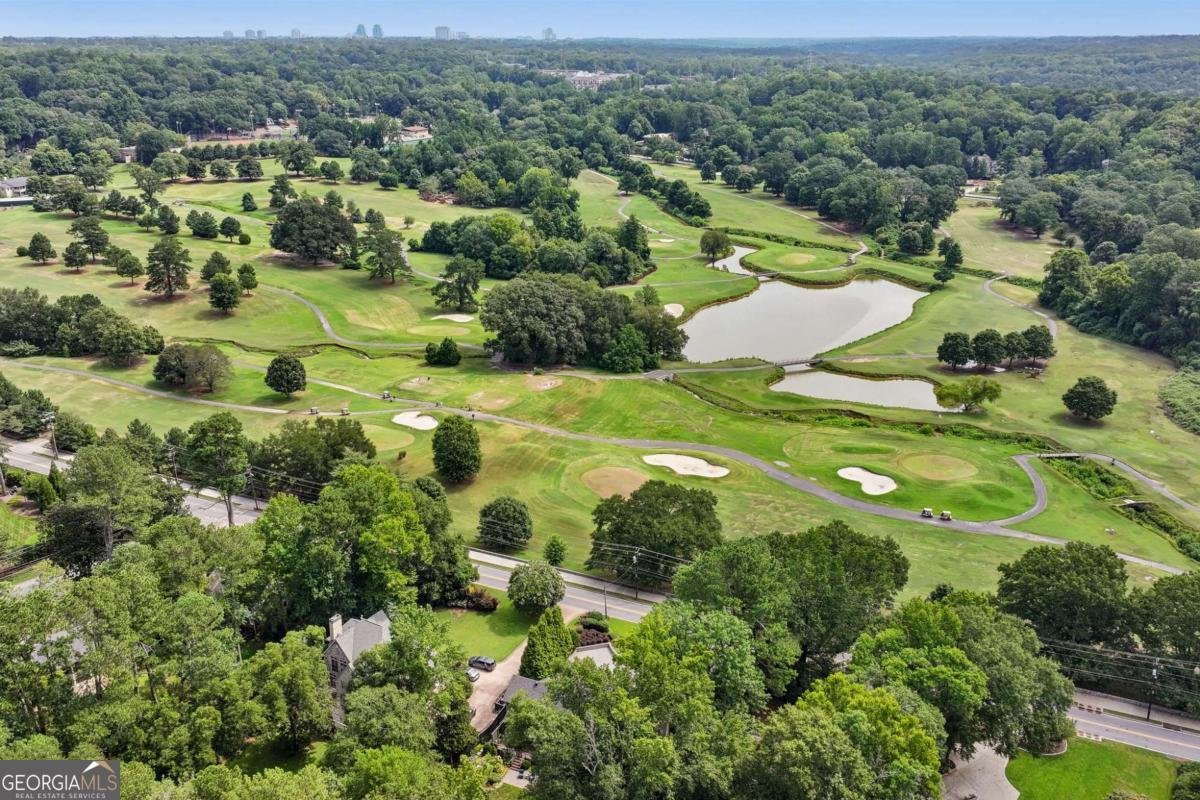 4174 Powers Ferry Road Atlanta - 58