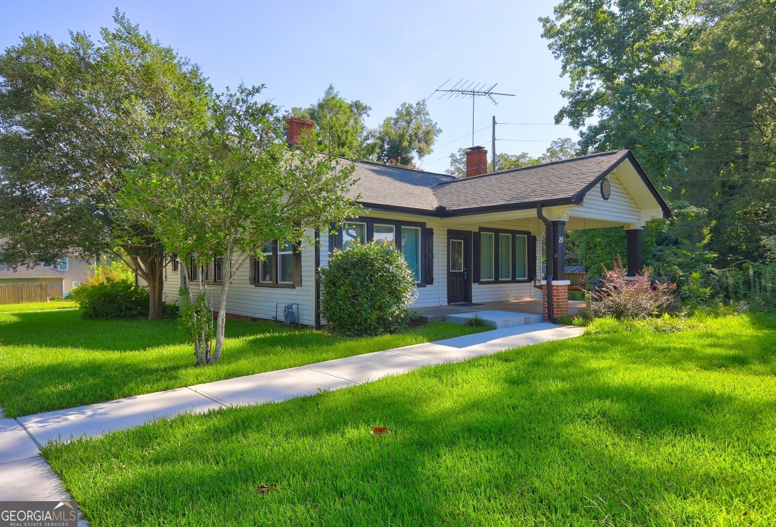25 McDonough Street Hampton - 1