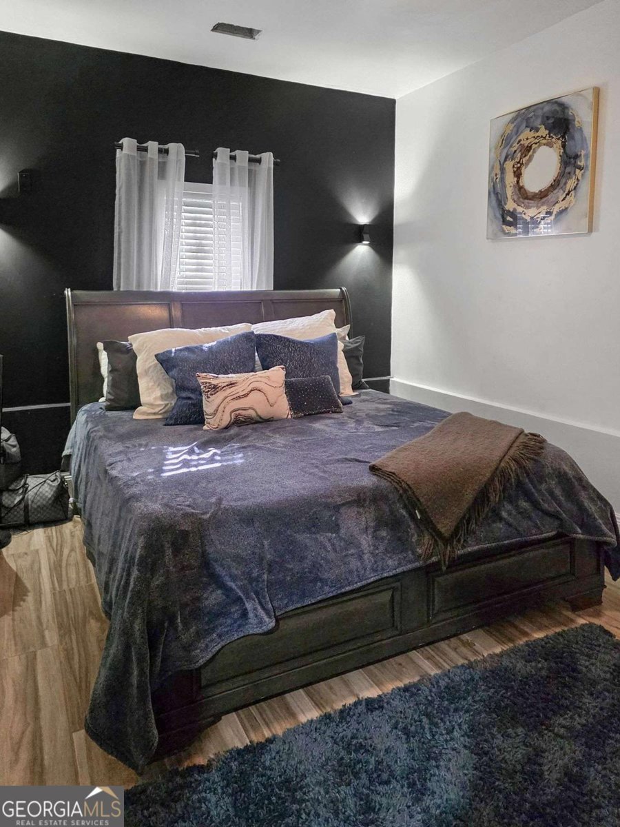 1725 Childress Drive Atlanta - 24