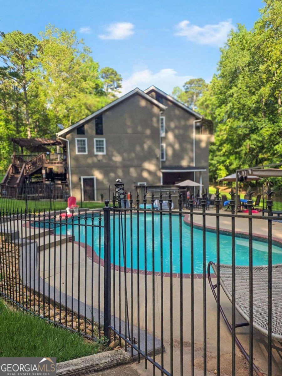 1725 Childress Drive Atlanta - 3