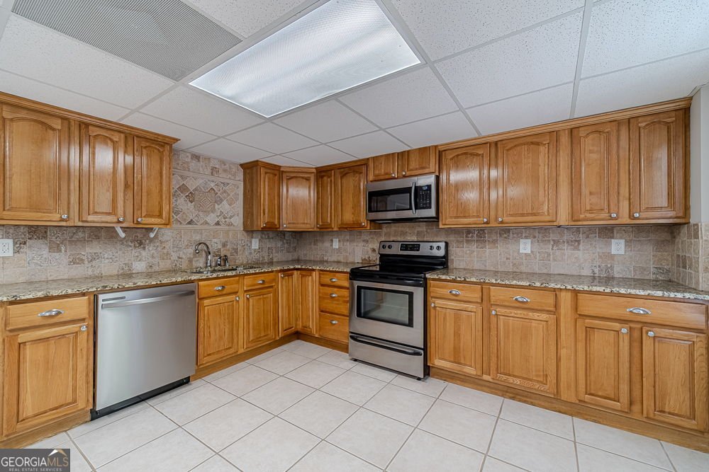 2431 Rabbit Farm Circle Loganville - 61