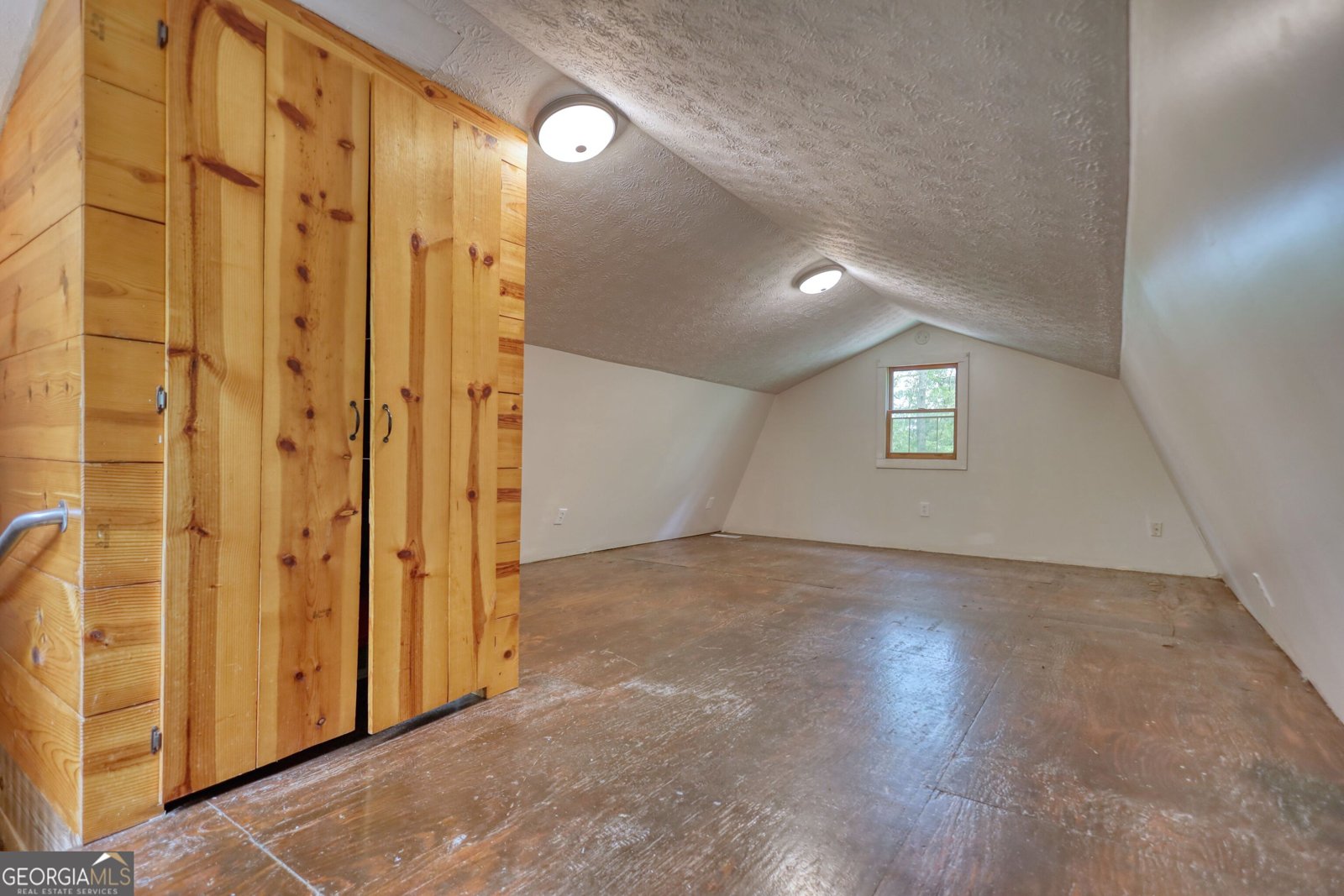 80 Lakeshore Dr Jackson - 27