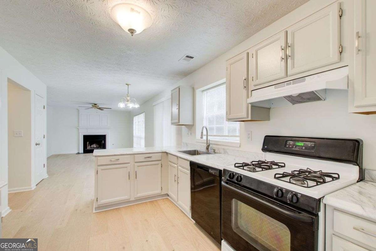 107 GATWICK Court Riverdale - 11
