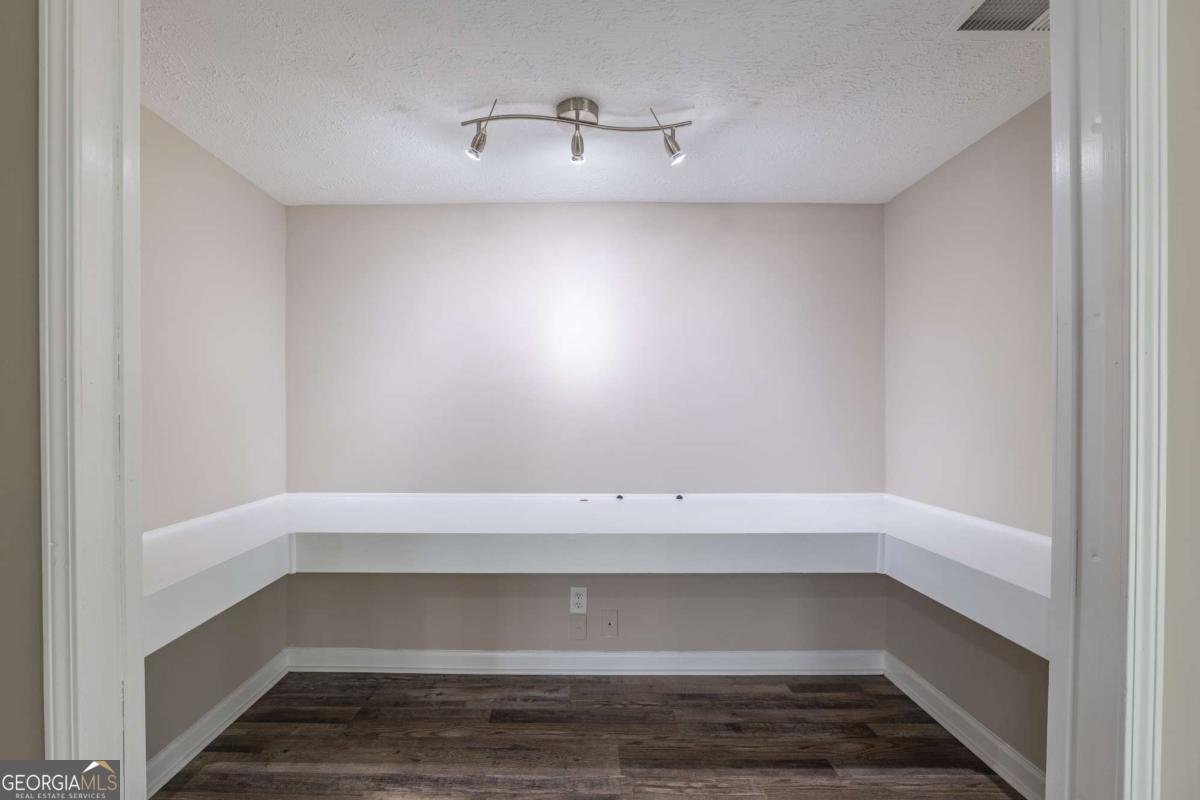 4202 Hadaway Place Kennesaw - 32