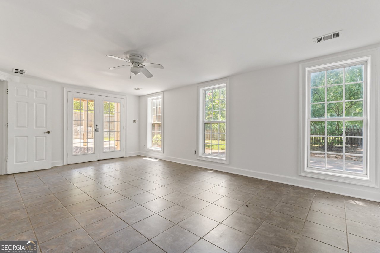 100 Bay Drive Newnan - 28