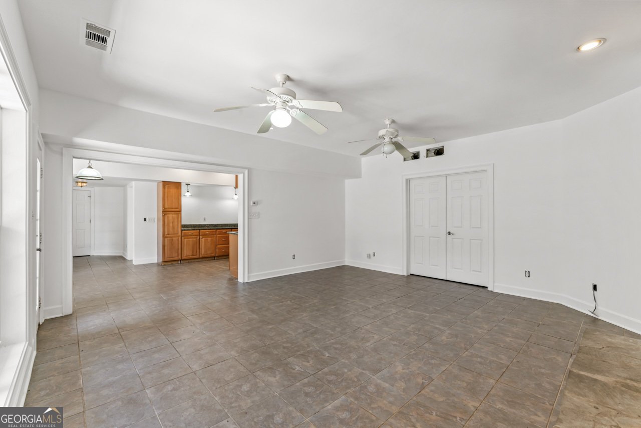 100 Bay Drive Newnan - 33