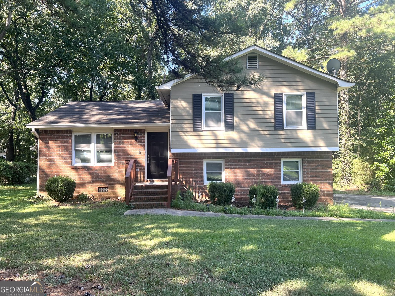 140 Triple Crown Lane Ellenwood - 1