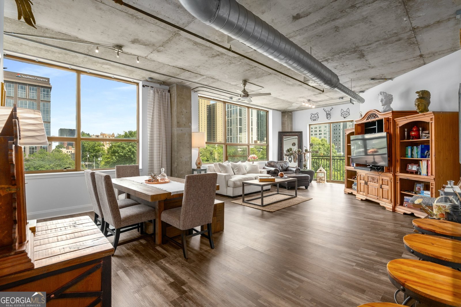 115 Peachtree Place Atlanta - 1