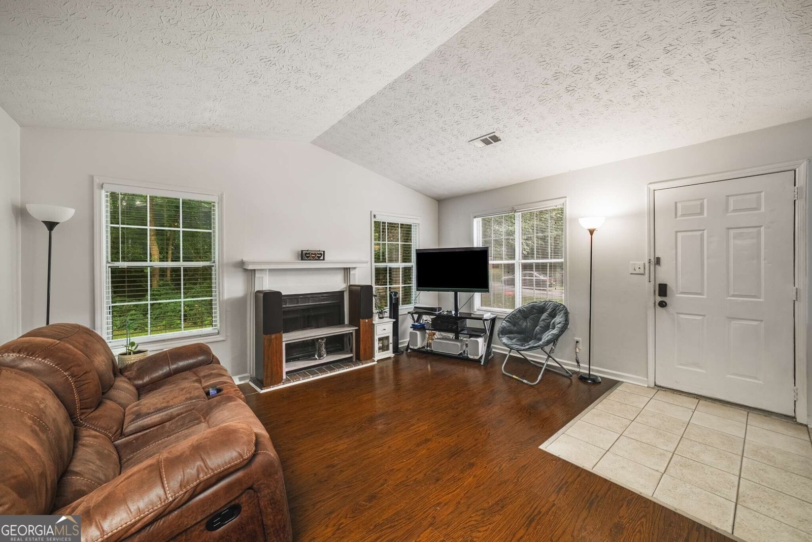 5142 Farm Place Drive Woodstock - 2