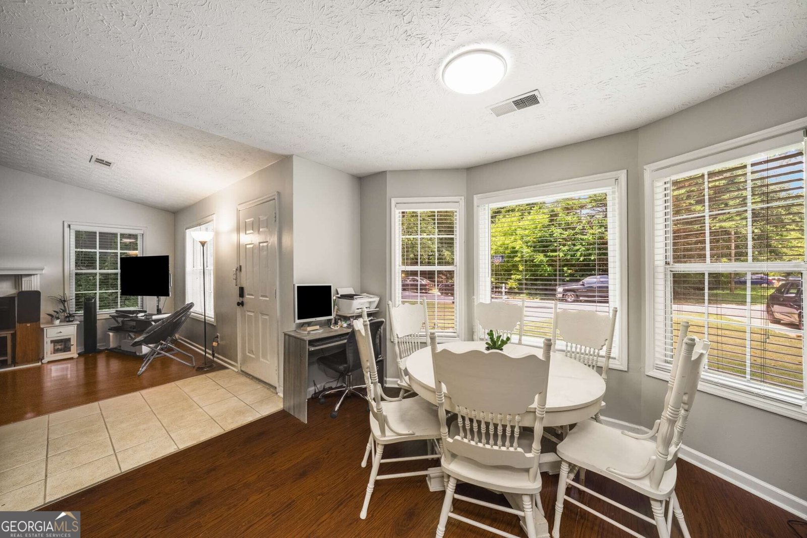 5142 Farm Place Drive Woodstock - 7