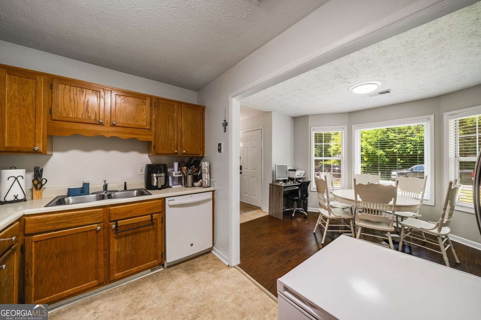 5142 Farm Place Drive Woodstock - 9