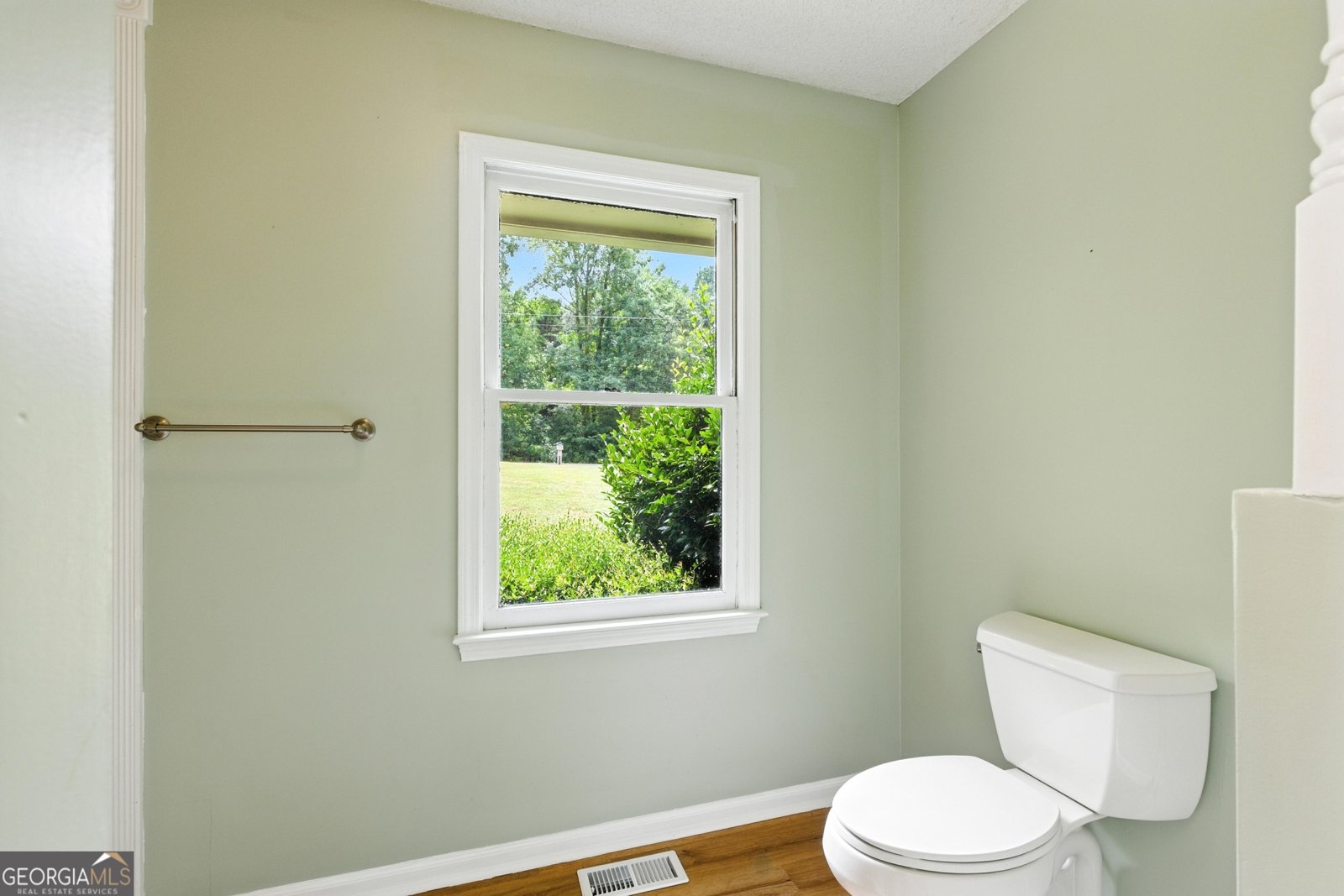 64 Forrest Drive Lavonia - 22