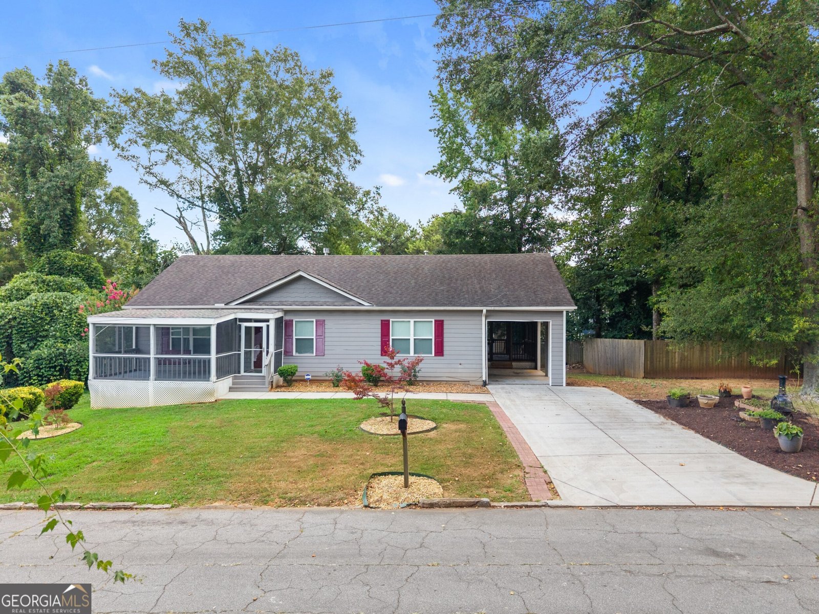 3159 ROBINSON Avenue Scottdale - 1