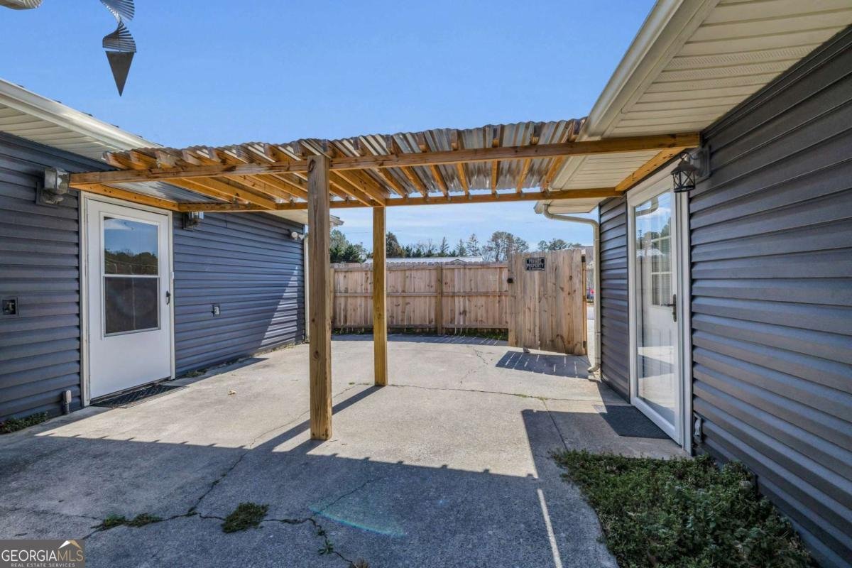 115 Bradley Street Chatsworth - 33