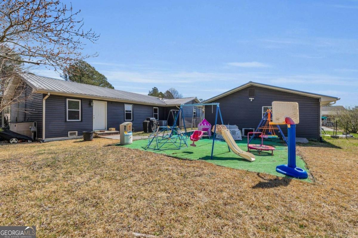 115 Bradley Street Chatsworth - 35