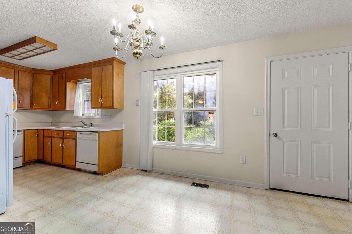 1480 Broad Street Athens - 4