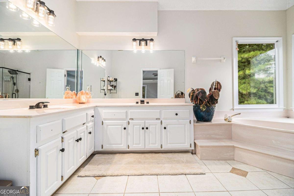 4356 Mikandy Drive Kennesaw - 19