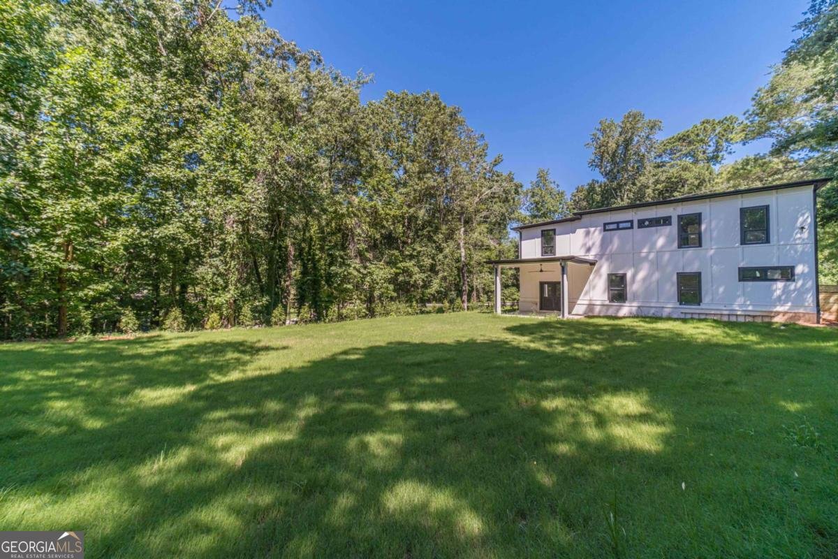 6465 Yatch Club Road Flowery Branch - 30