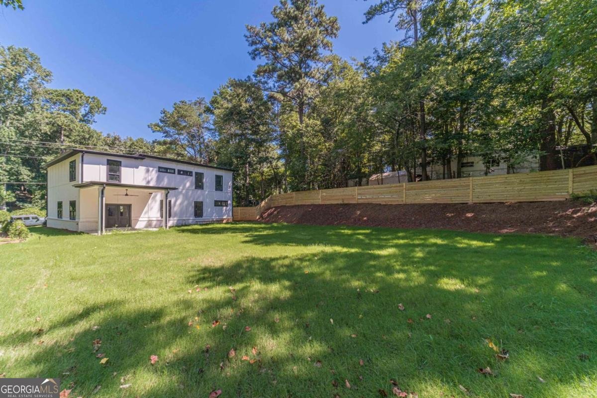 6465 Yatch Club Road Flowery Branch - 31