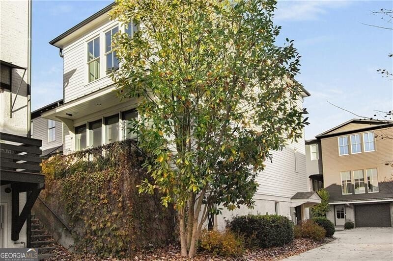 2057 Telfair Circle Atlanta - 2