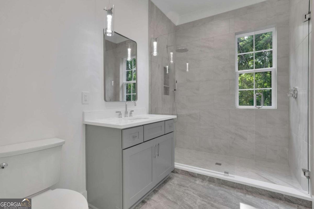 3903 INDIAN SHOALS Road Bethlehem - 43