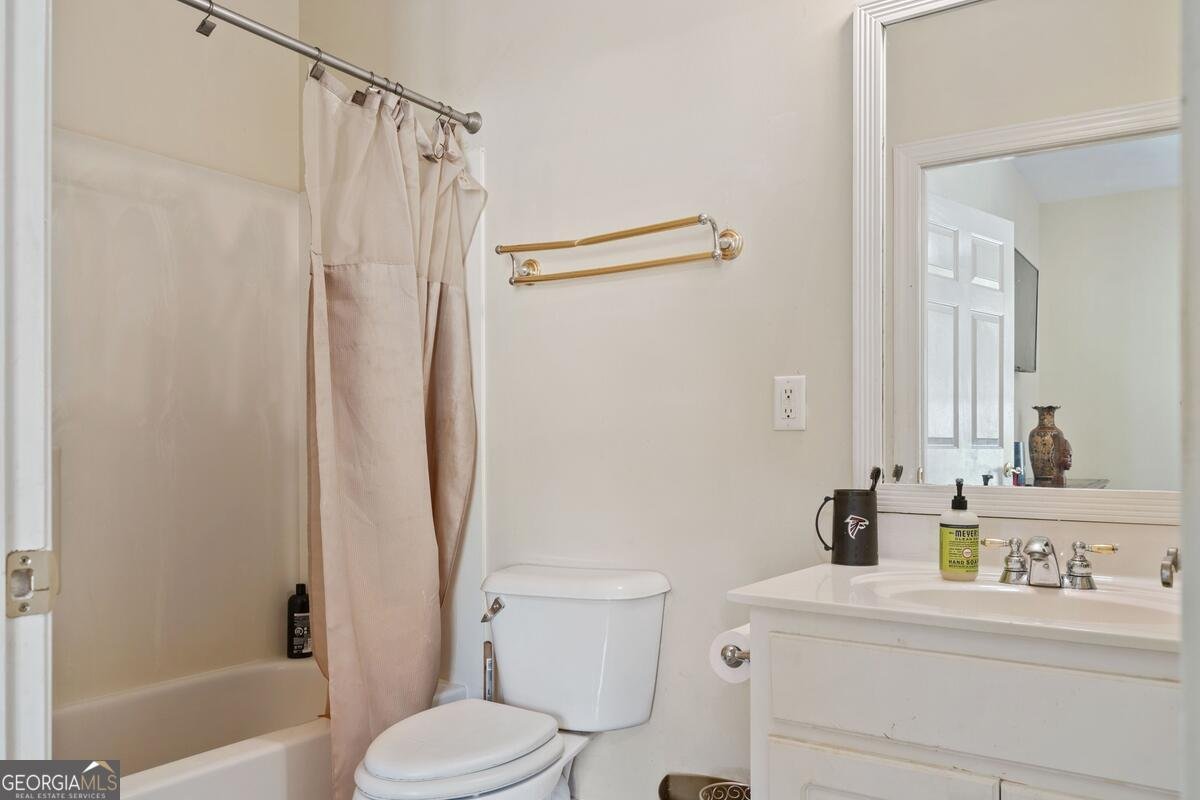 2080 Misty Oaks Drive Buford - 21