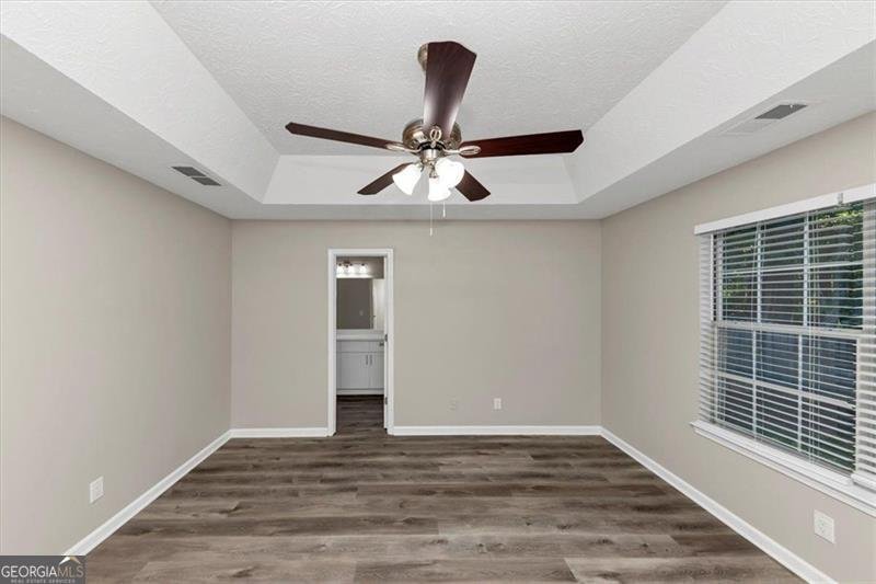 12204 CYPRESS Lane Fayetteville - 17