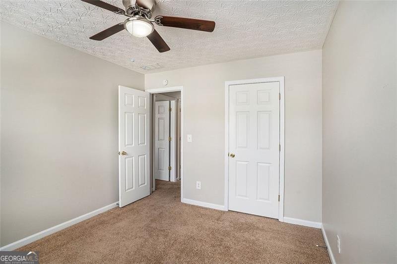 448 KIRKLAND Locust Grove - 12