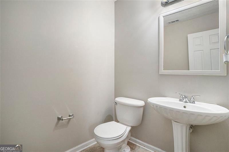 448 KIRKLAND Locust Grove - 17